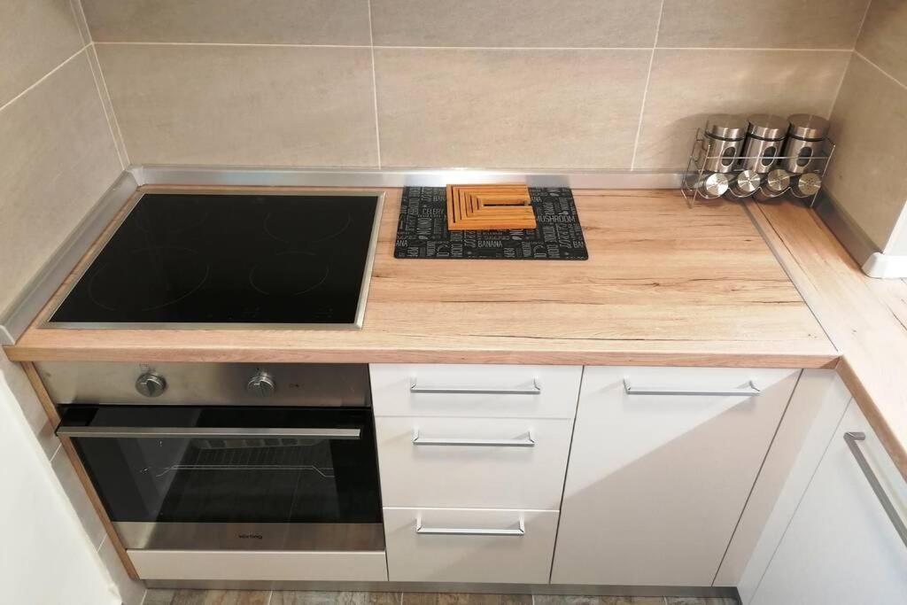 Oasis Felix Apartment 贝尔格莱德 外观 照片